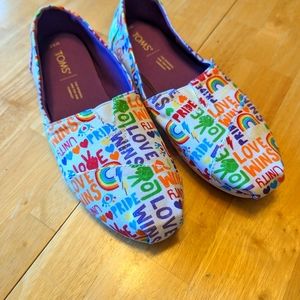 Toms women's shoes